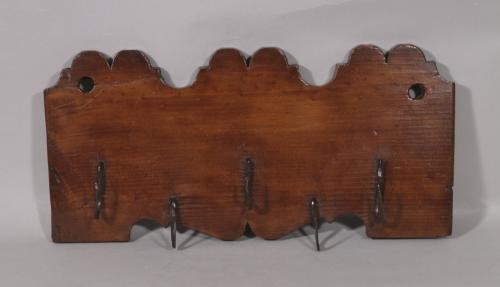 S/5203 Antique Treen 19th Century Wall Mounted Pine Game Rack