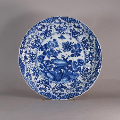 Chinese blue and white plate, front of kangxi plate