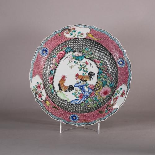 Chinese famille rose plate, front of qianlong plate