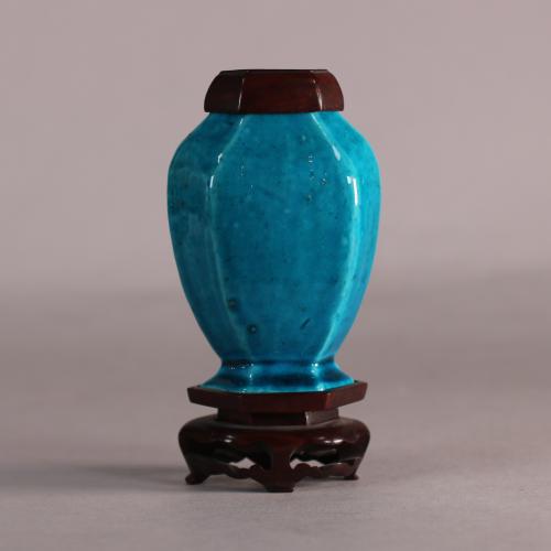 Chinese turquoise-glazed hexagonal vase, front of vase