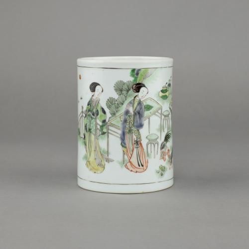 Chinese porcelain famille verte, wucai brush pot