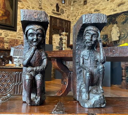 An Extremely Rare Pair of Late 14th/ Early 15th Century English Oak Corbels. Circa 1400