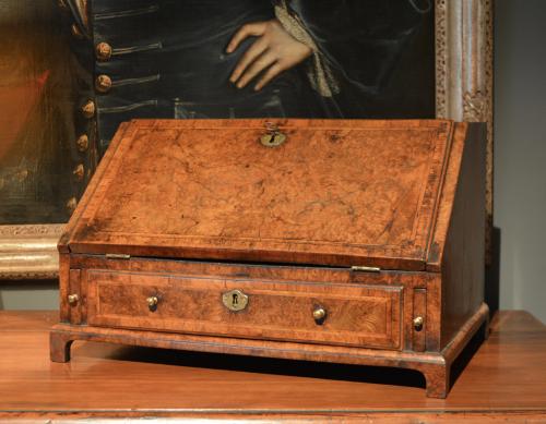 George II burr walnut table desk