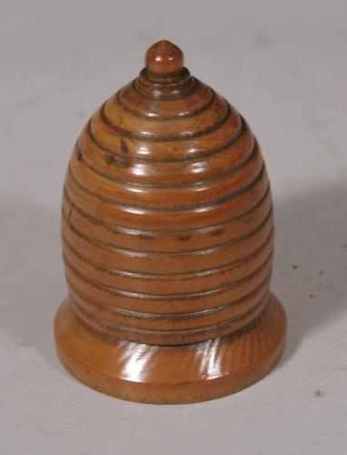 S/5356 Antique Treen 19th Century Boxwood Beehive Needle Case