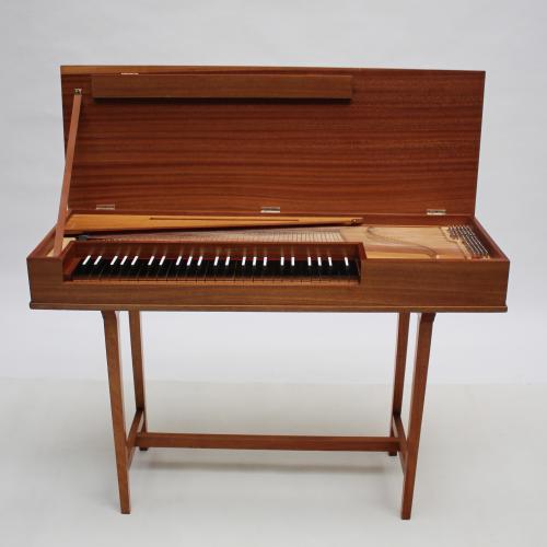 4 octave clavichord open