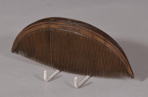S/5529 Antique Treen 19th Century Semi Circular Wooden Comb