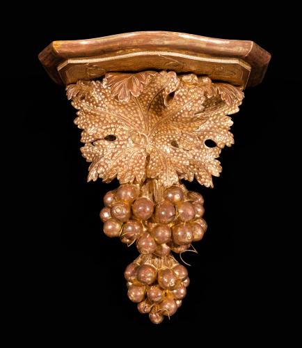 Irish Carved Giltwood Wall Bracket by Booker of Dublin - Front