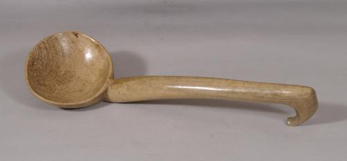 S/5712 Antique Treen 19th Century Welsh Sycamore Cawl Ladle