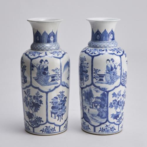 Nineteenth Century Chinese blue and white baluster form vases (Circa 1870)