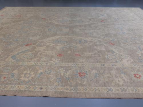 Contemporary Ziegler Sultanabad Carpet