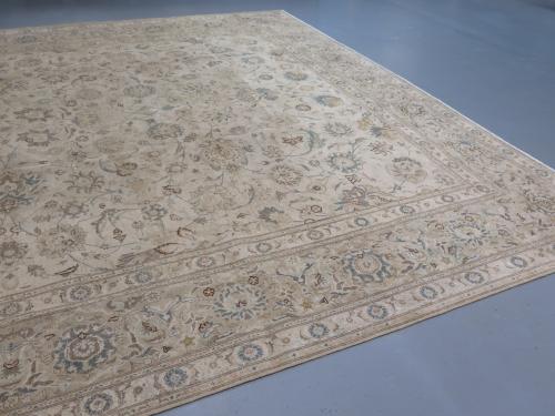 Early 20th Century Kashan Carpet