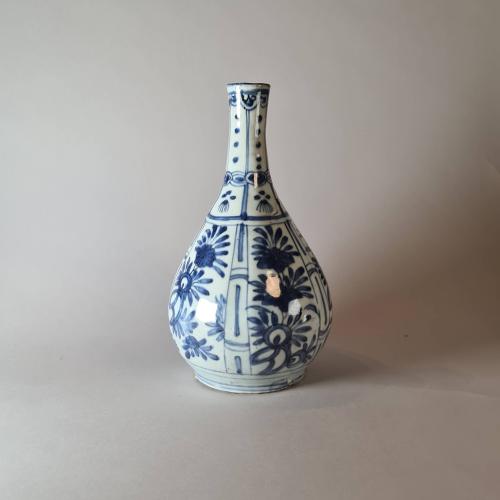 Side of kraak vase