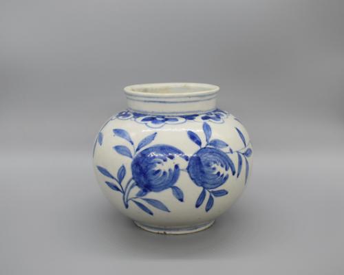 Blue and White Oval Jar painted with Finger Citron