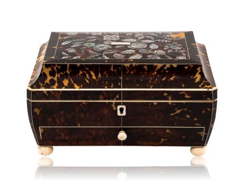 Overview of the Tortoiseshell Sewing Box