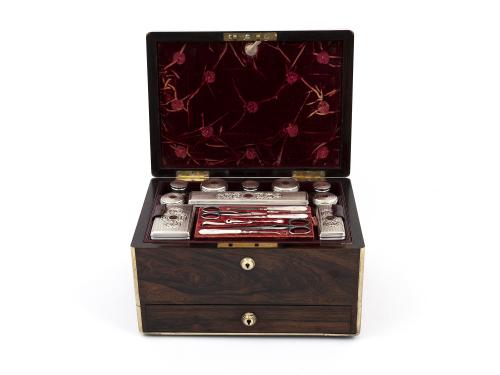 Overview of the vanity box
