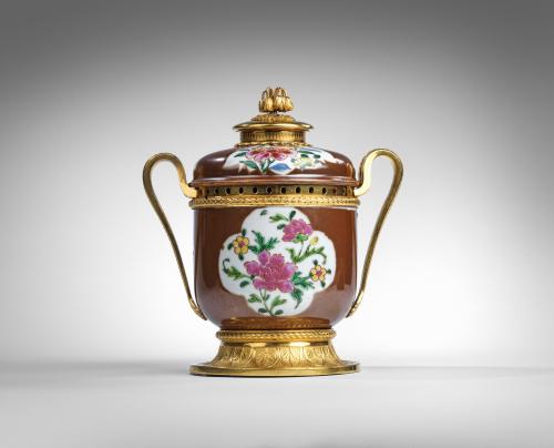 A Repousse Gilt-bronze Mounted Chinese Porcelain Pot-pourri, the Porcelain 18th century, the Mounts Attributed to Benjamin Vulliamy. Circa 1800