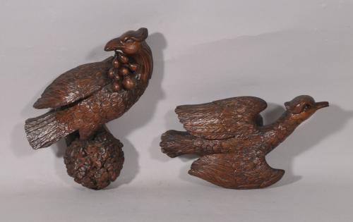 S/5999 Antique Pair of Late 19th Century Carved Ho Ho Birds