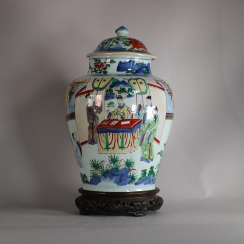 Wucai baluster vase, Shunzhi (1644-1661)