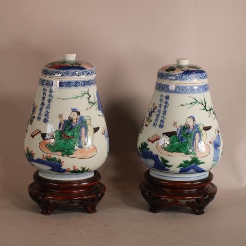 Pair of wucai ovoid jars and covers