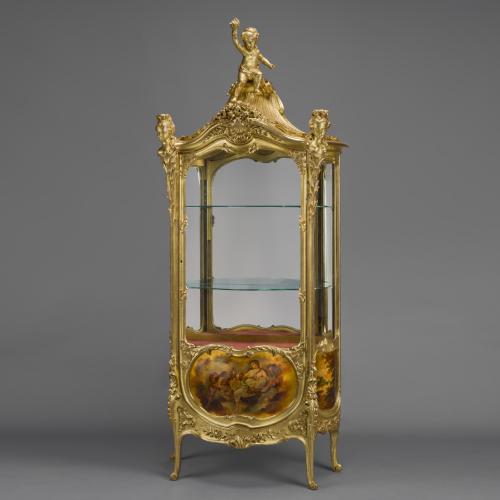 Louis XV Style Giltwood Vitrine With Vernis Martin Panels