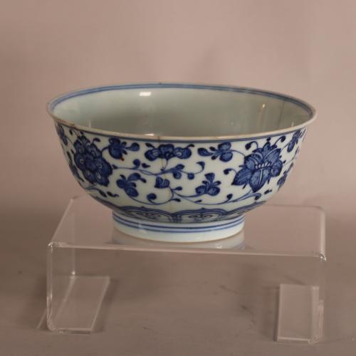 Chinese 19th century blue and white bowl