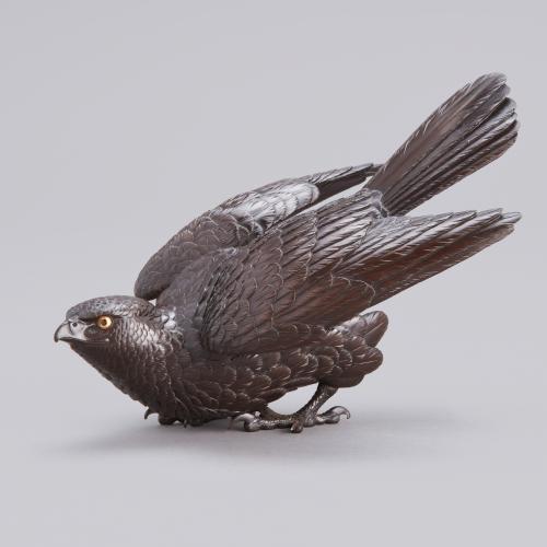 Japanese bronze hawk naturalistically modelled signed Maruki, Meiji Period