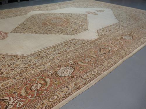 Large 19th Century Hadji Jalili Carpet
