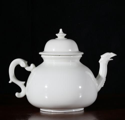 Meissen Bottger porcelain teapot