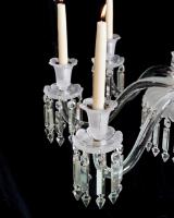 A Fine Quality Mid-Victorian Eight-Light Frosted-Glass Antique Chandelier, English Circa 1870