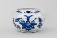 Chinese Blue and White Kangxi Jar