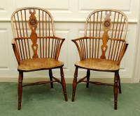 Fine Pair of Thames Valley Yew Tree Windsor Armchairs, English, Circa 1800