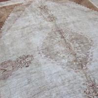 Ushak Carpet