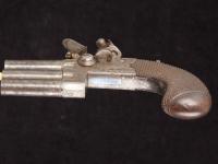 A rare flintlock pocket pistol with three barrels in line_d