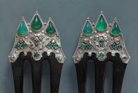 BRITISH ARTS & CRAFTS (1880-1930) ‘Gothic Revival’ Jewelled Combs
