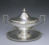 Georgian silver sauce tureens on stands 1781 William Holmes