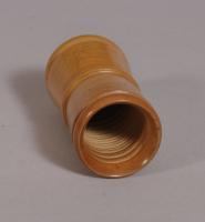 S/3580 Antique Treen Late Victorian Boxwood Dice Shaker