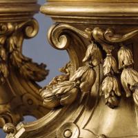 Acanthus Carved Giltwood Stands