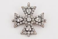 Maltese Cross Antique Brooch with Brightly Foiled White Crystal, English circa 1820