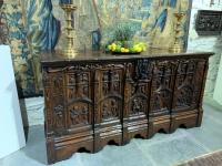 A TRULY OUTSTANDING LATE 15TH/EARLY 16TH CENTURY CARVED OAK CHEST. CIRCA 1480-1520.