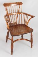 Very fine early 19th century yew-wood comb-back Windsor arm-chair