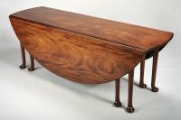 Exceptional mid-eighteenth century oval drop-leaf dining-table