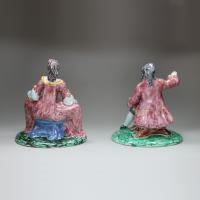 Delft polychrome figures