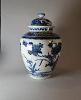 Japanese blue and white Arita vase circa 1680 a