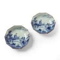 A pair of Edo period ‘Scheveningen’ design Arita export dishes