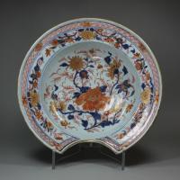 Chinese imari circular barber's bowl, Kangxi (1662-1722)