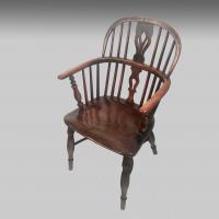 19th century Ash & elm lowback Windsor armchair
