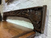A RARE 17TH CENTURY ENGLISH OAK MANTLE OR BRESSUMER BEAM. THE CLERE FAMILY.DATED 1674.