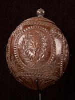 Carved and decorated coconut_d