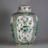 Large Chinese famille verte ovoid jar, Kangxi (1662-1722)