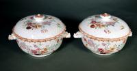 Chinese Export Porcelain Basketweave-ground Famille Rose Écuelles and Covers